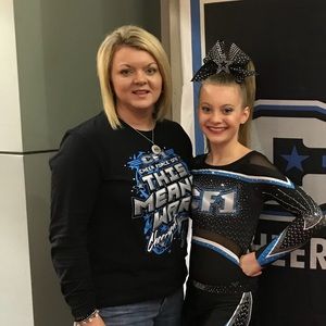 Meet your Posher, Lori